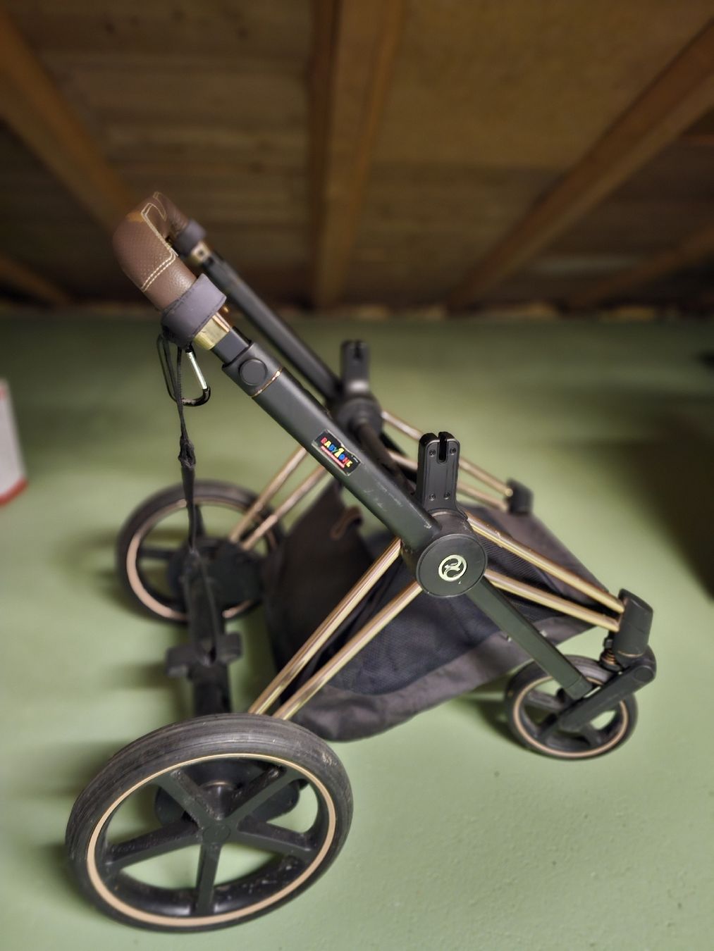 Cybex Carrozzine: Cybex Platinium Kinderwagen mit Elektromotor – Usato da Oberwil BL venduto da 007re