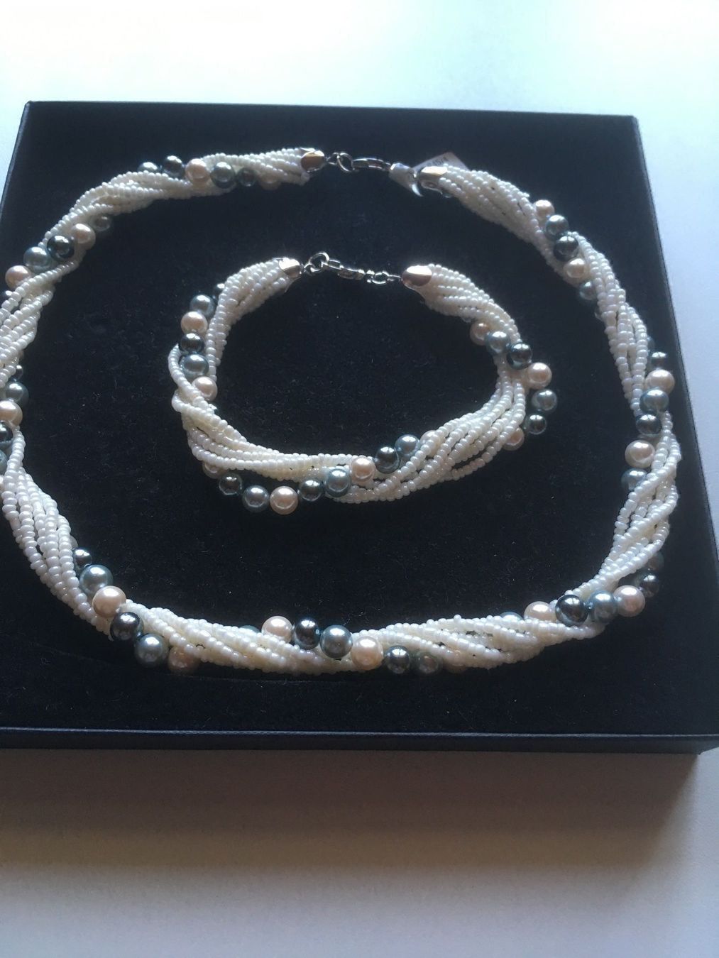 Ketten: NEU!!! nie getragenes Collier & Bracelet – Neu und originalverpackt aus Herzogenbuchsee von ameise02