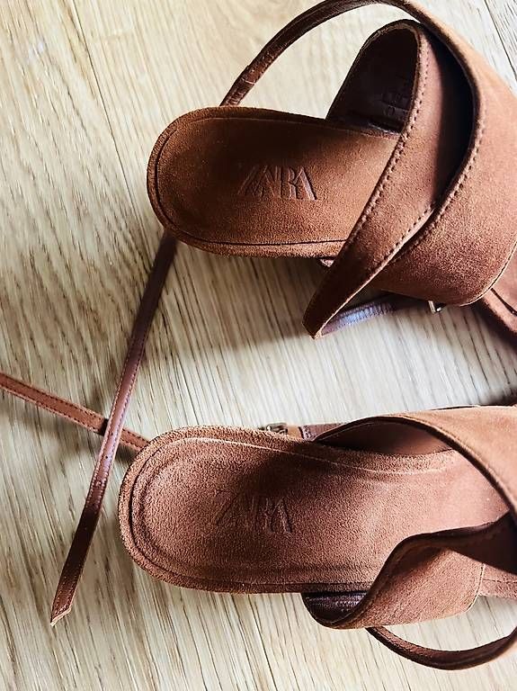 Zara Damenschuhe: Zara Sandalen – Gebraucht aus Niederuzwil von hel_v9ky 2