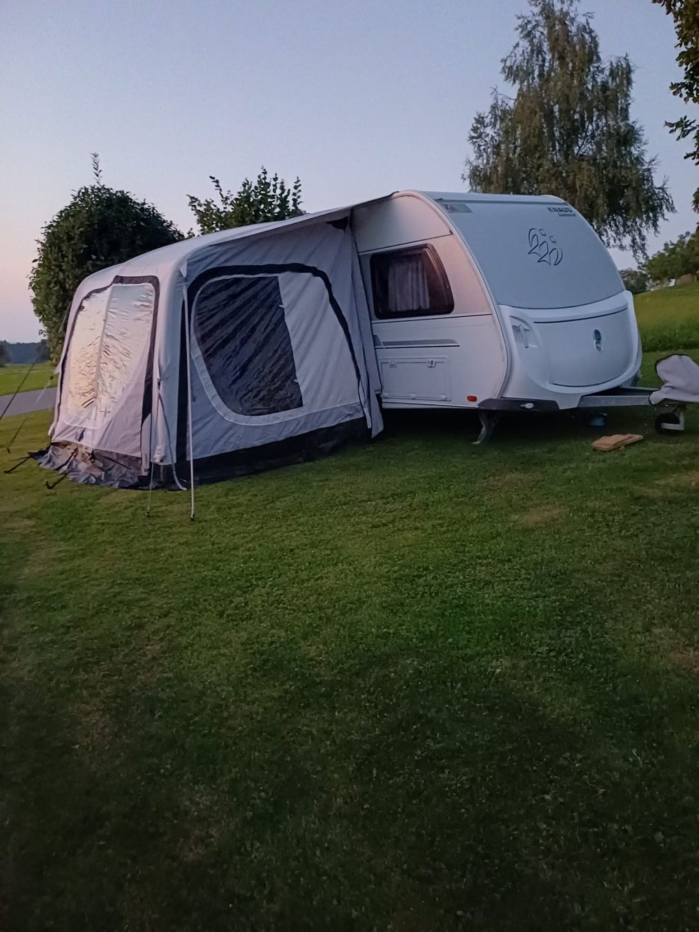 Auvents & marquises: Luftvorzelt Pebble 300A – D'occasion à Hosenruck par rut_p9qc 1