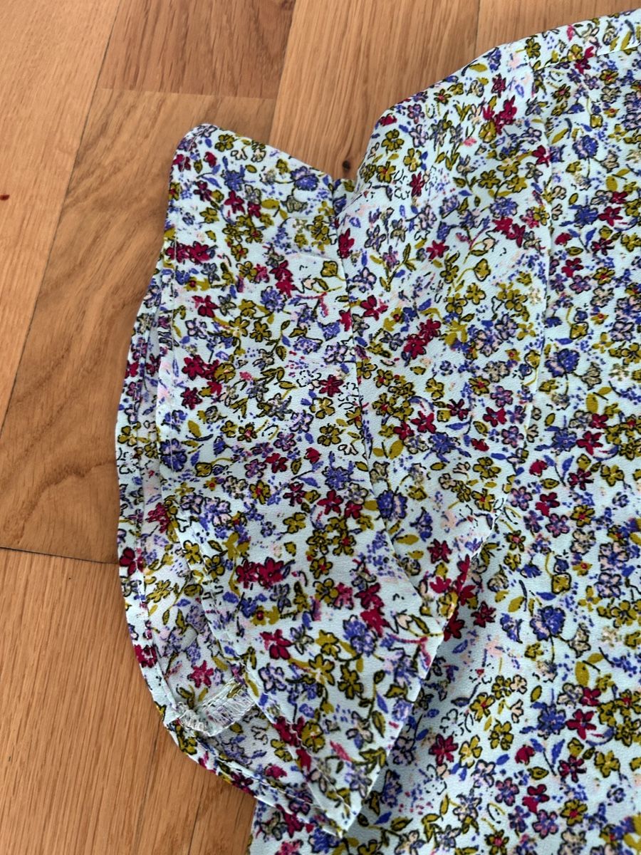 Chemisiers: Kurzarm Bluse von Benetton Gr M – D'occasion à Dübendorf par Ecacace 2
