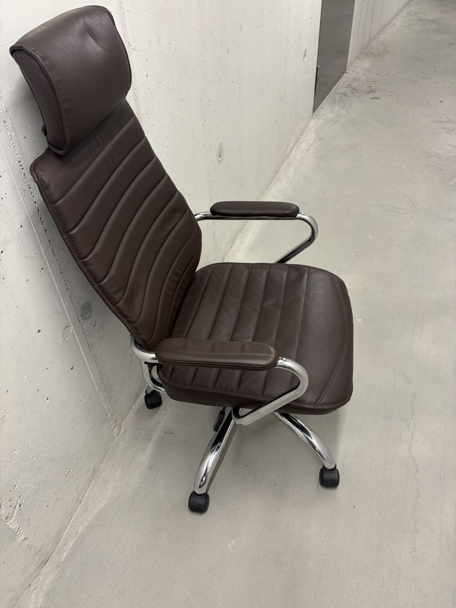 Stühle: Büro Stuhl Neuwertig  – Gebraucht aus Zürich von srd_6ndb