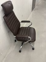 Büro Stuhl Neuwertig 