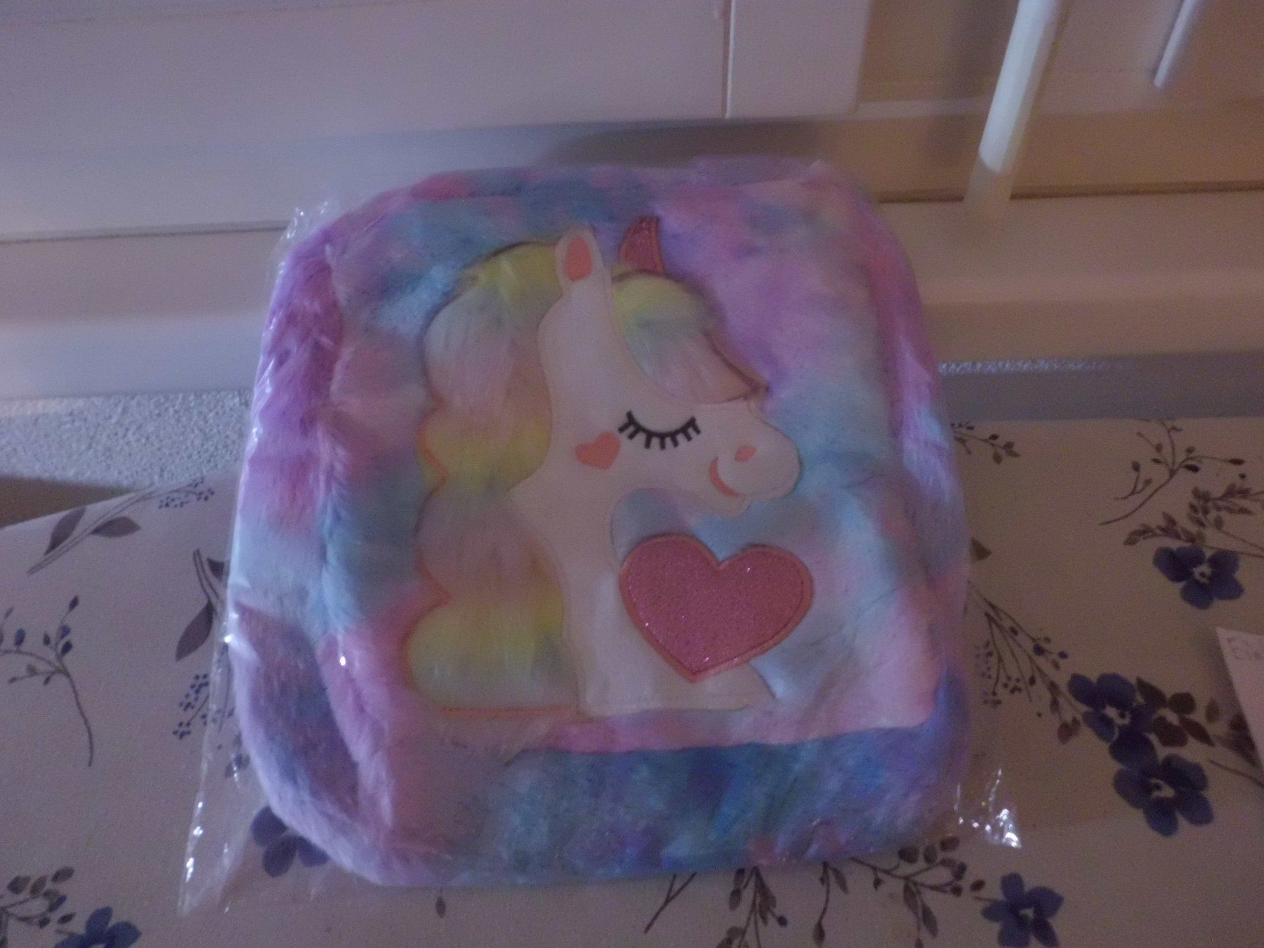 Kindertaschen: EINHORN UMHÄNGETASCHE KINDER – Neu und originalverpackt aus Möhlin von Dominik69