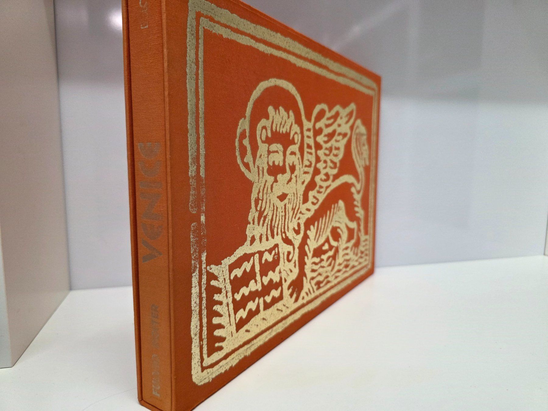 Libri: Bildband Venice Venedig Fulvio Roiter 1986 – Usato da Herisau venduto da Dinge-in-Bewegung 1
