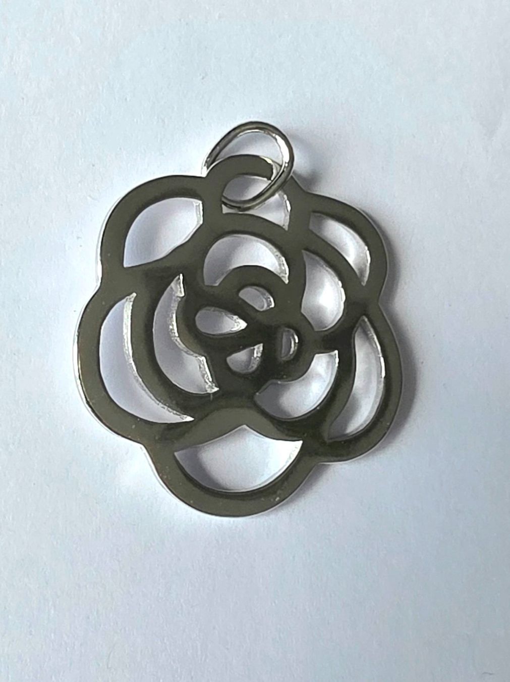 Anhänger: Grosse Anhänger Blume Silber 925 – Neu (gemäss Beschreibung) aus Madetswil von triforuz 3