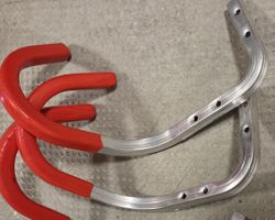 Bicycle suspension hooks