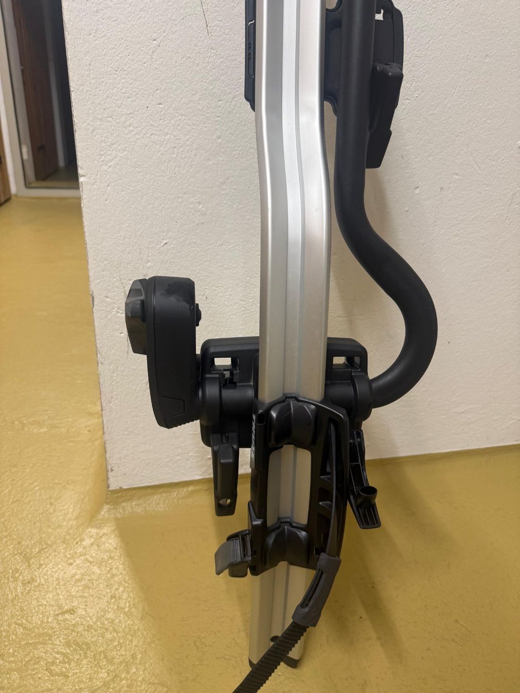 Portapacchi: Thule Pro Ride 598 – Usato da Zürich venduto da jav_7cpw 1