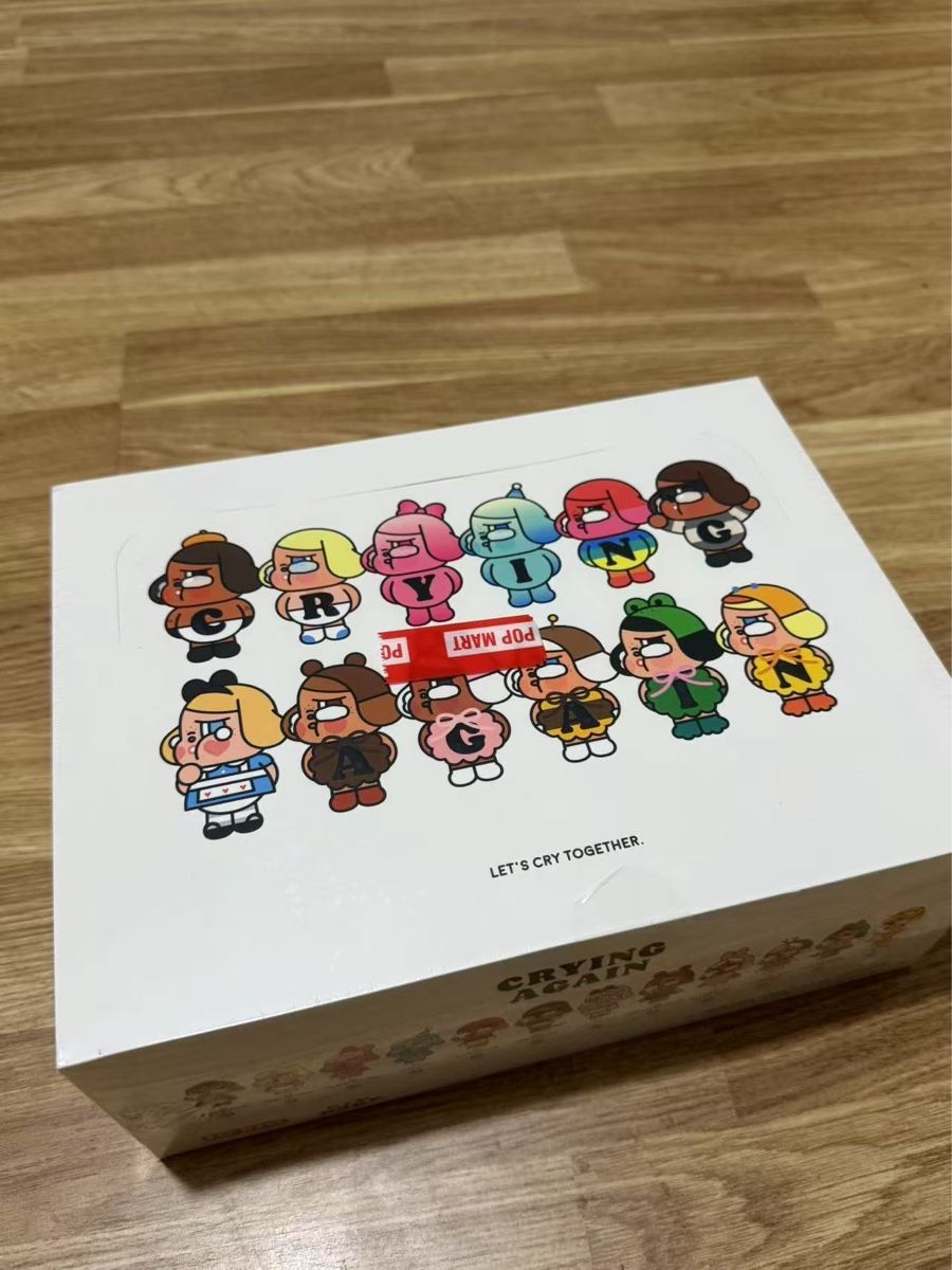 Pop Mart Statuette: 11 available!Pop Mart CRYBABY Crying Again Series - ORIGINAL – Nuovo e nell'imballaggio originale da Zürich venduto da dam_t7hk 1