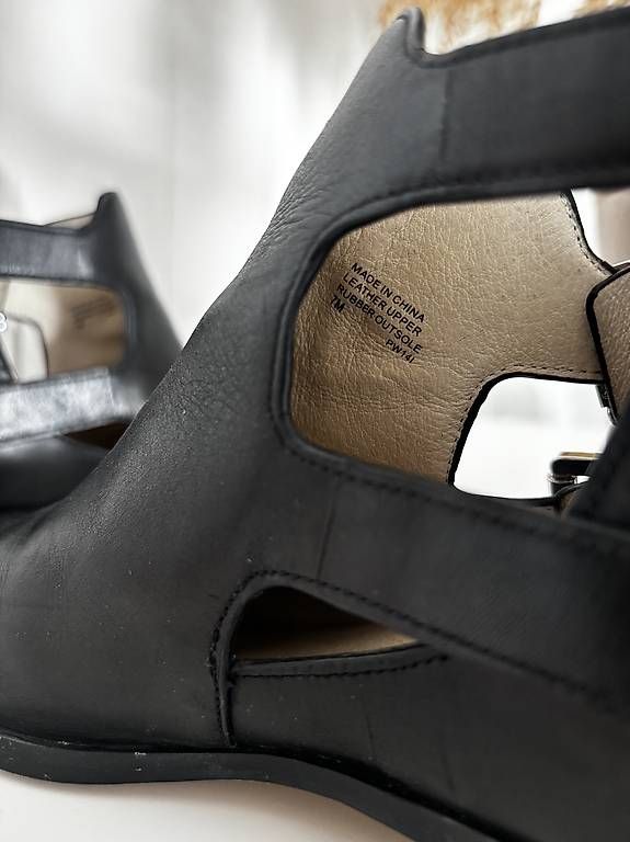 Scarpe da donna: Michael Kors Stiefeletten mit Cutouts Grösse 37.5 – Usato da Stäfa venduto da InesBo 2