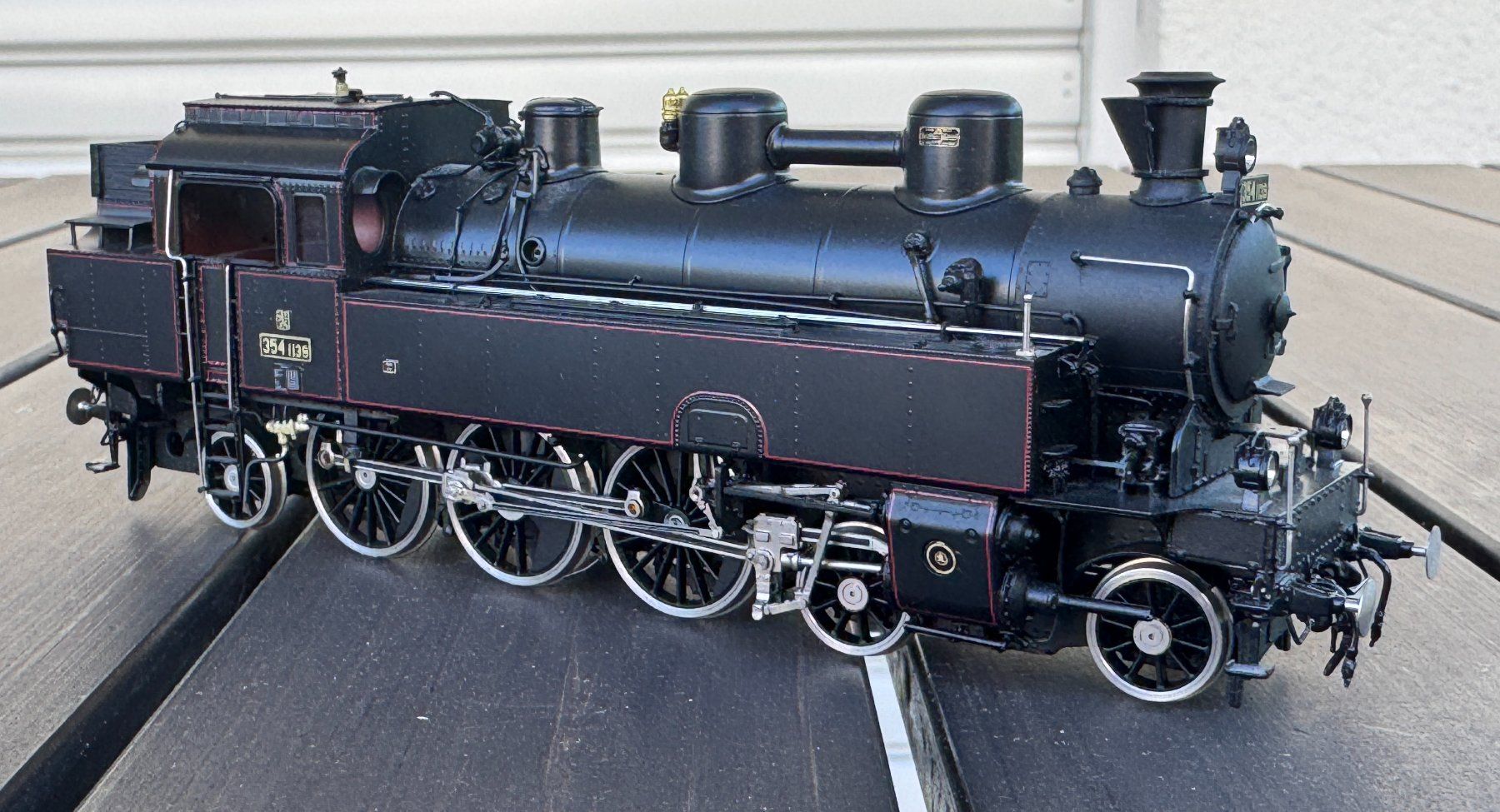 Modellini di ferrovie: Tschechoslowakische Dampflok 354, H0 DC – Nuovo e nell'imballaggio originale da Affoltern am Albis venduto da pet_9d2k 2