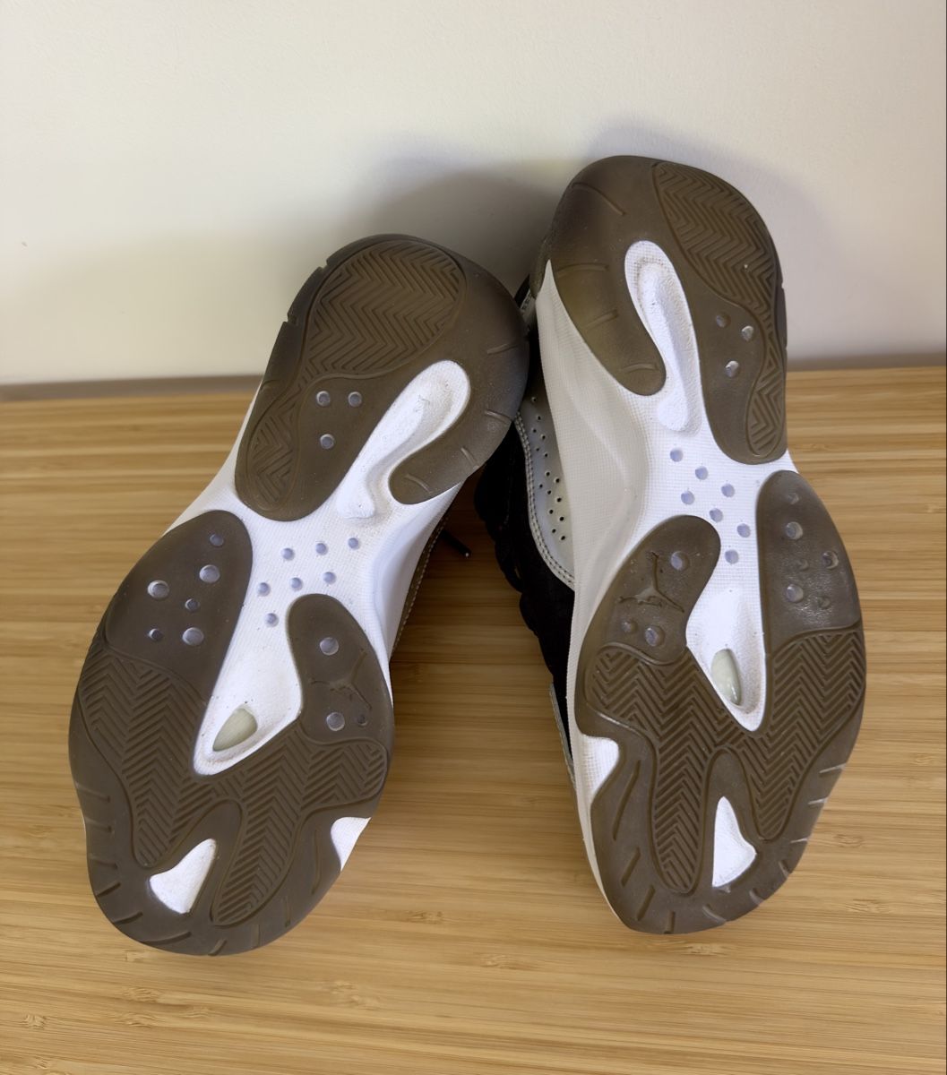 Jordan Scarpe da donna: Air Jordan 11 CMFT Low – Nuovo (secondo la descrizione) da Porza venduto da ali_5lxm 4
