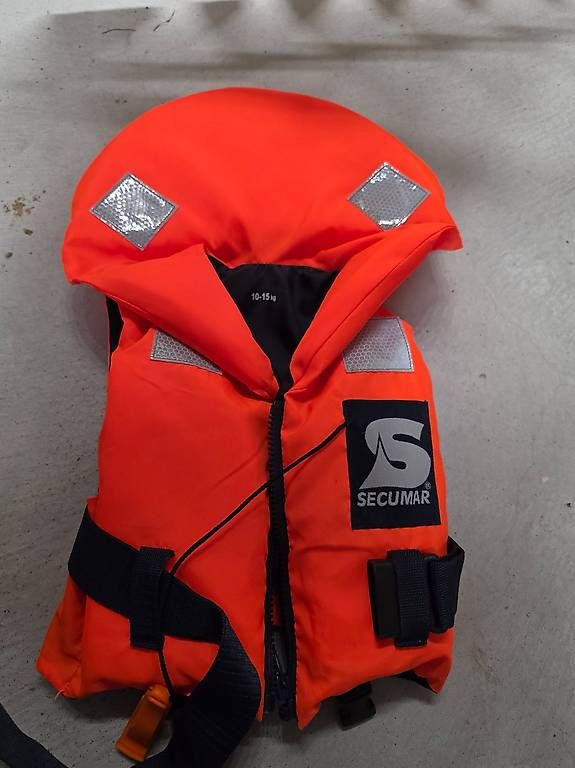Schwimmwesten: Schwimmweste Secumar 10-15kg – Gebraucht aus Zürich von chrge1983