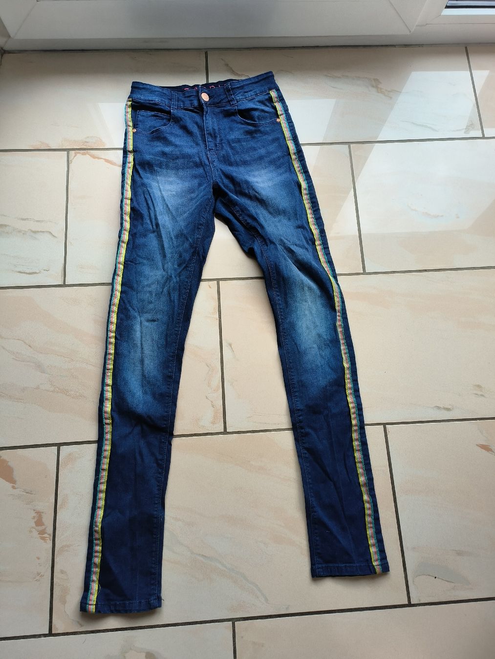 Esprit Pantalons: Jeans  – D'occasion à Grône par mmaye
