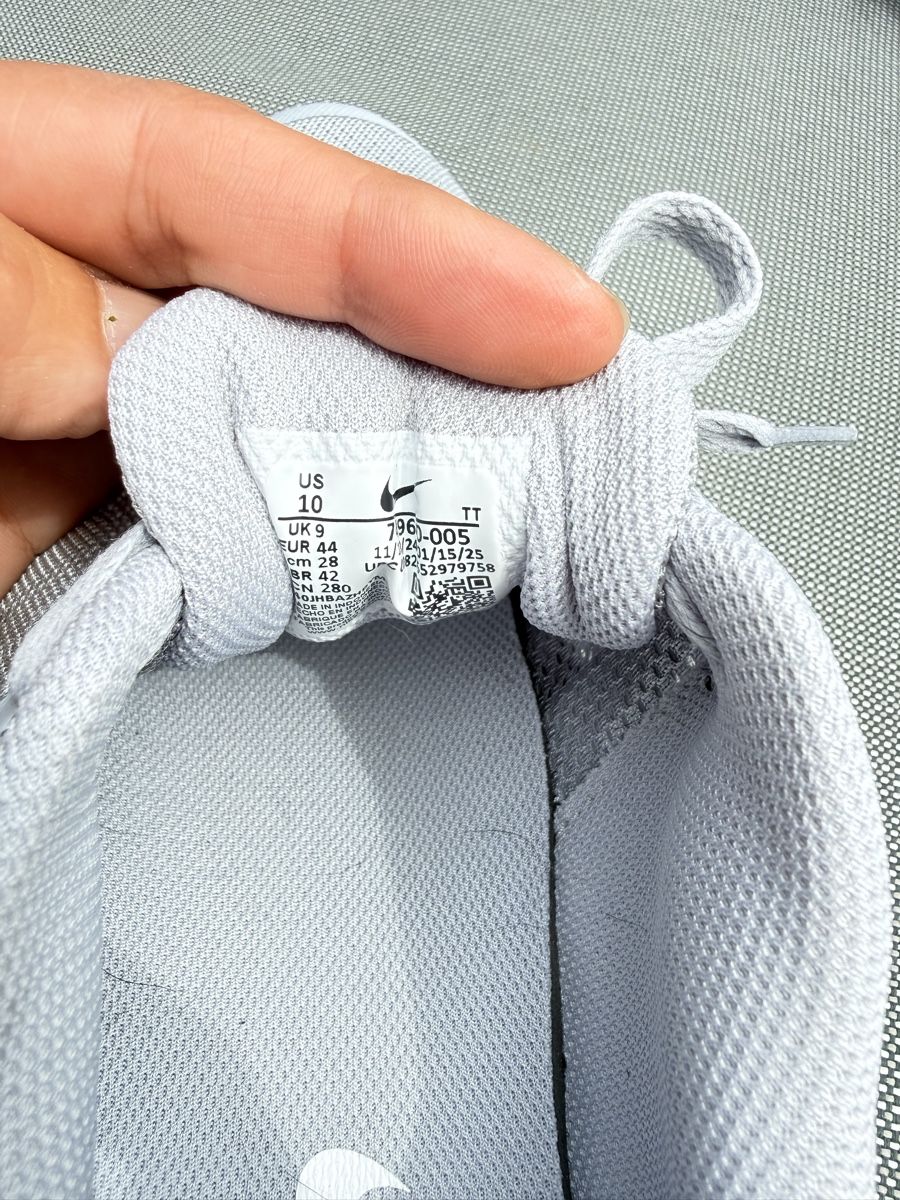 Scarpe da uomo: Nike Schuh Gr 44 neu – Nuovo e nell'imballaggio originale da Roggwil TG venduto da Rutschmann 1