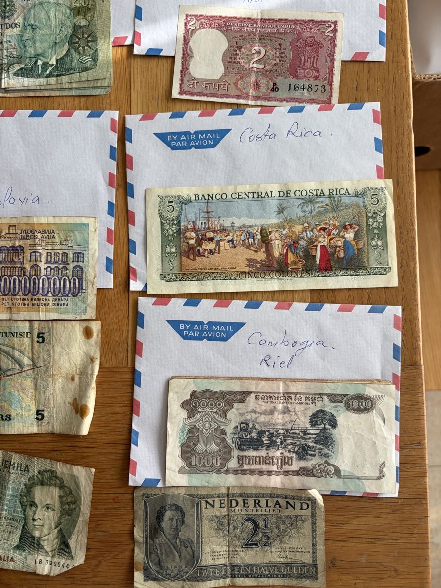 Banknoten: Lot de divers billets de pays différents  – Gebraucht aus Echallens von JAR69 2