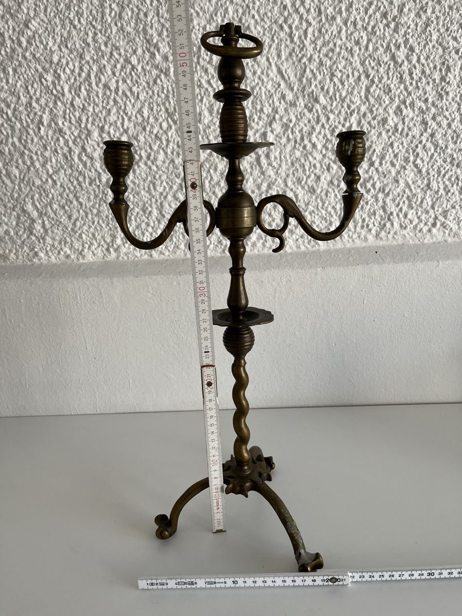 Tutte le decorazioni: alter, grosser, zweiflammiger Kerzenständer / Messing – Usato da Wetzikon ZH venduto da seli03 9