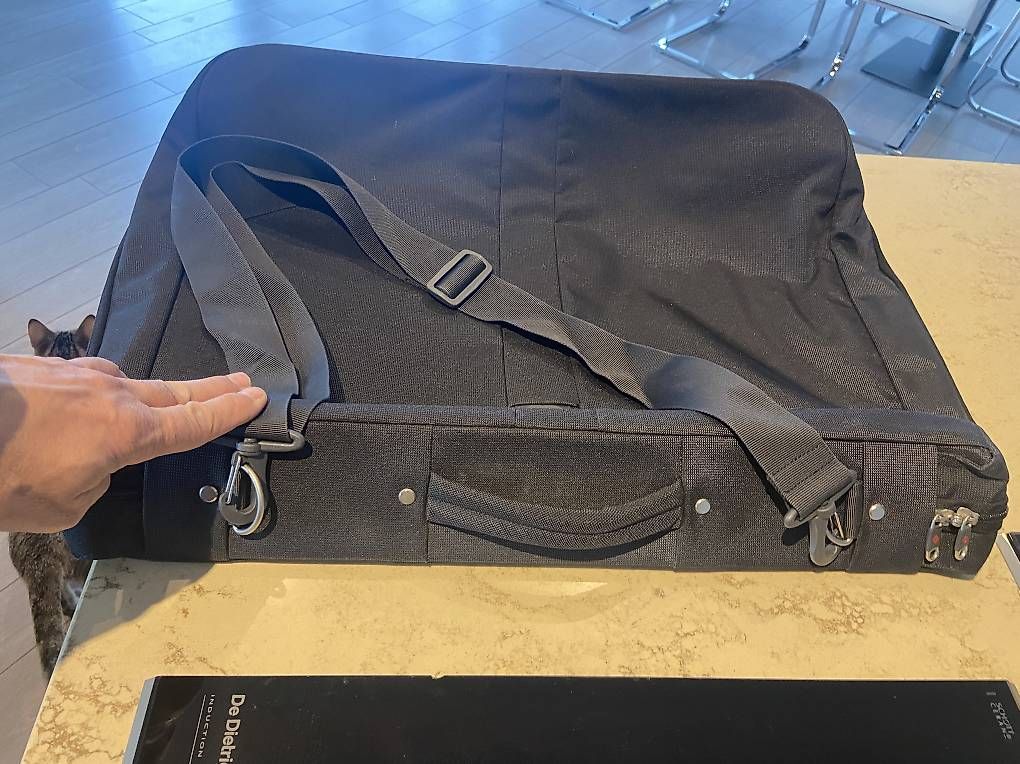 Valigie: Porte-habits Samsonite – Usato da Colombier venduto da Labuse 2