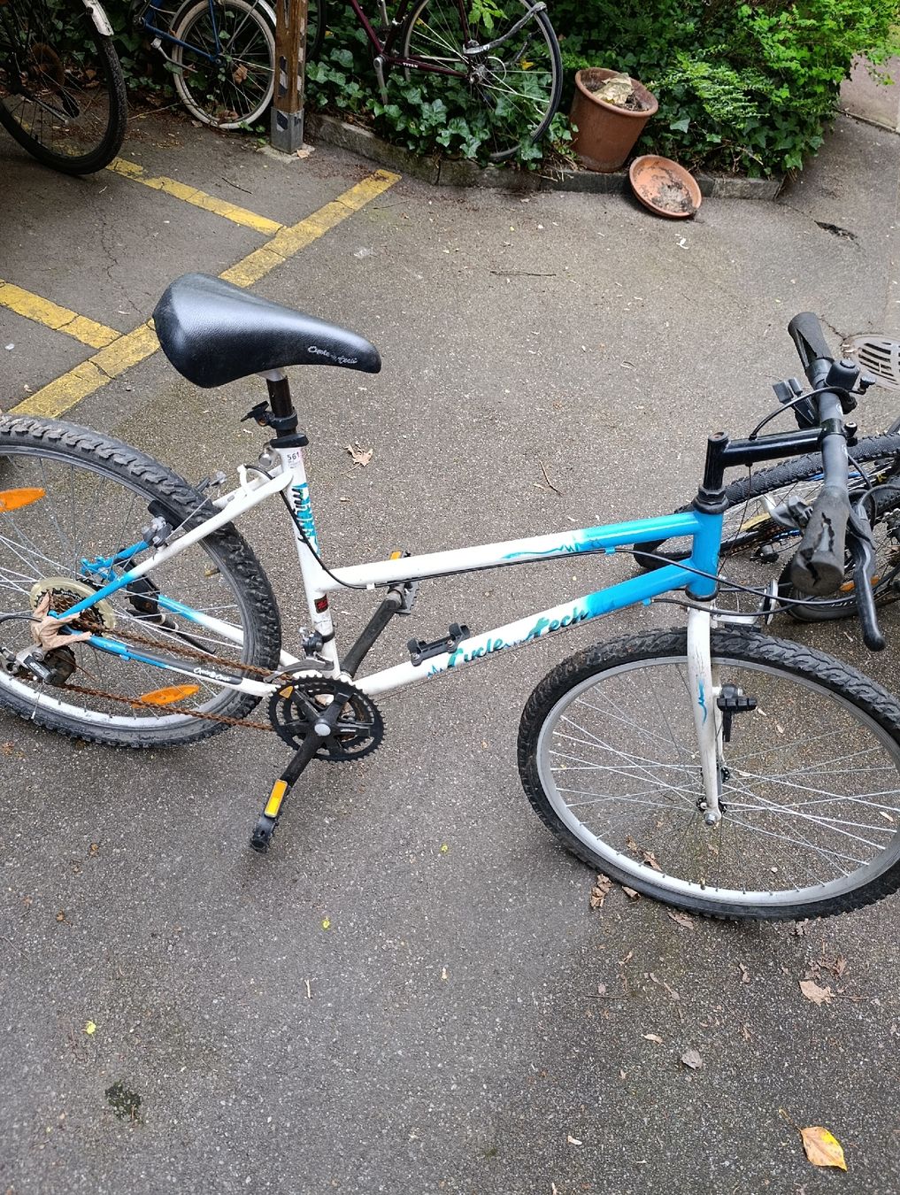 Velos: Velo – Defekt aus Zuerich von Ayda02 3