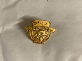 Rare! Pin's TRIACA 20e Anniversaire - Pièce de Collection!