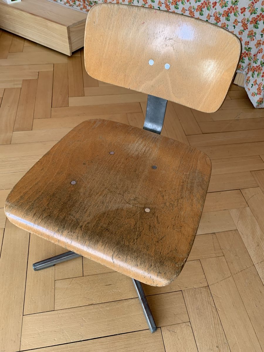 Bureaux: Original Embru Schulpult mit passendem Stuhl – D'occasion à Zürich par Renrudal 5