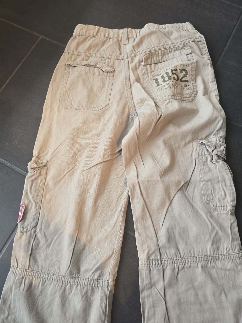 Pantalons: Coole Sommer-Hose, gr, Gr.128 – D'occasion à Unterentfelden par Panda-87 3