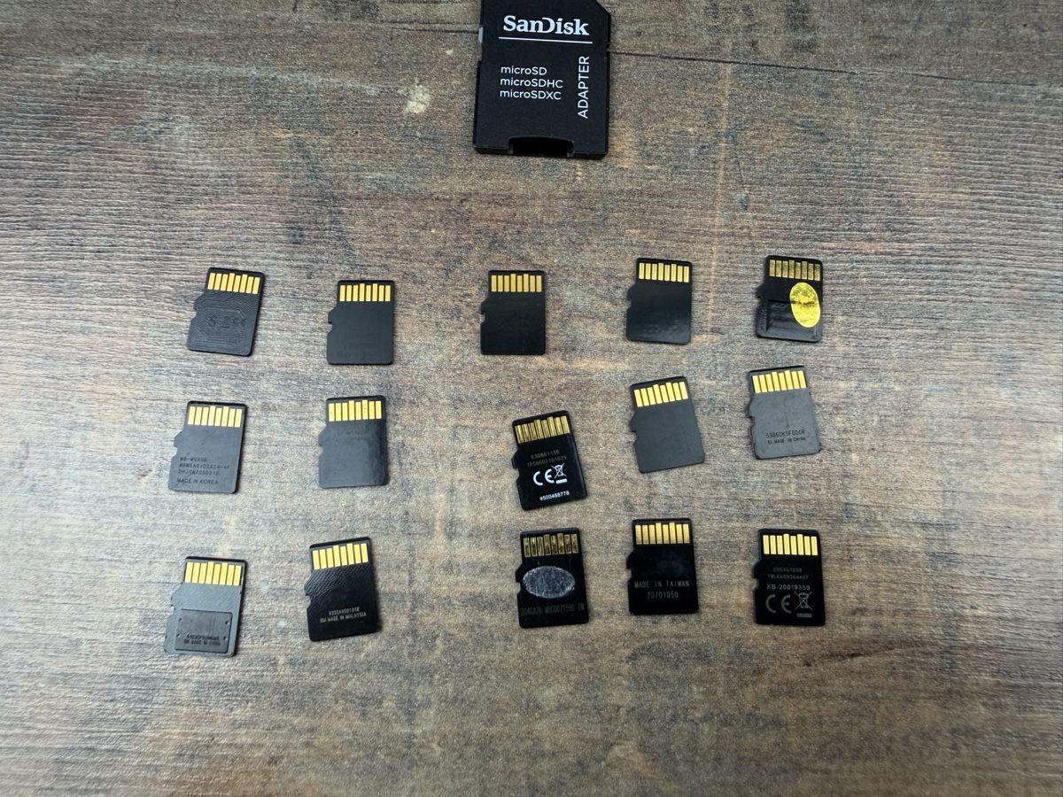 Speicherkarten: MicroSD SD Karten Set Konvolut mit Adapter, gebraucht – Gebraucht aus Hallau von R.R.91 1