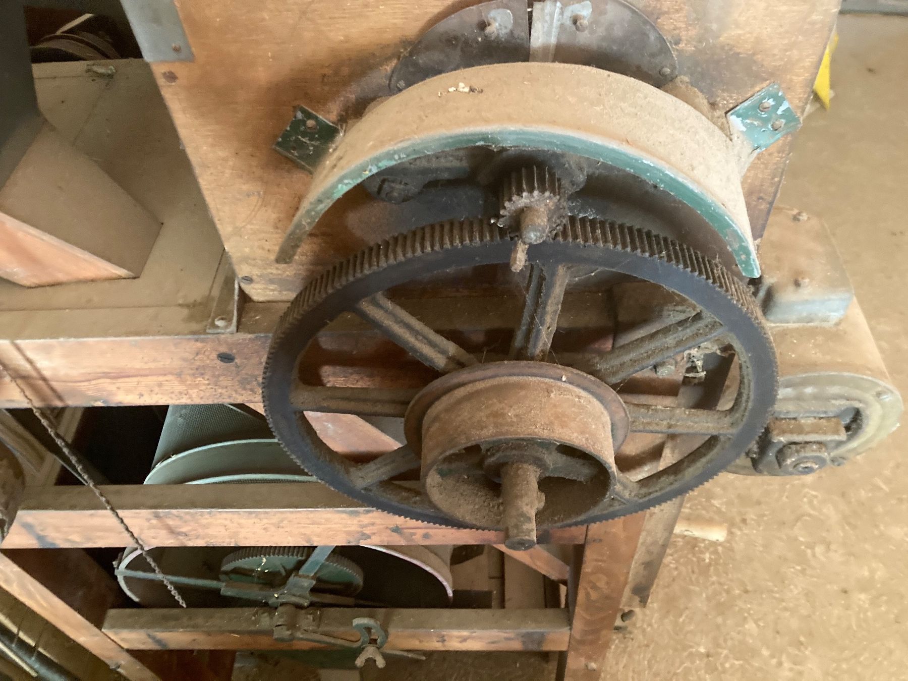 Tutte le macchine: Klee Dreschen Maschine Antik – Usato da Sonvilier venduto da Turbo3 4