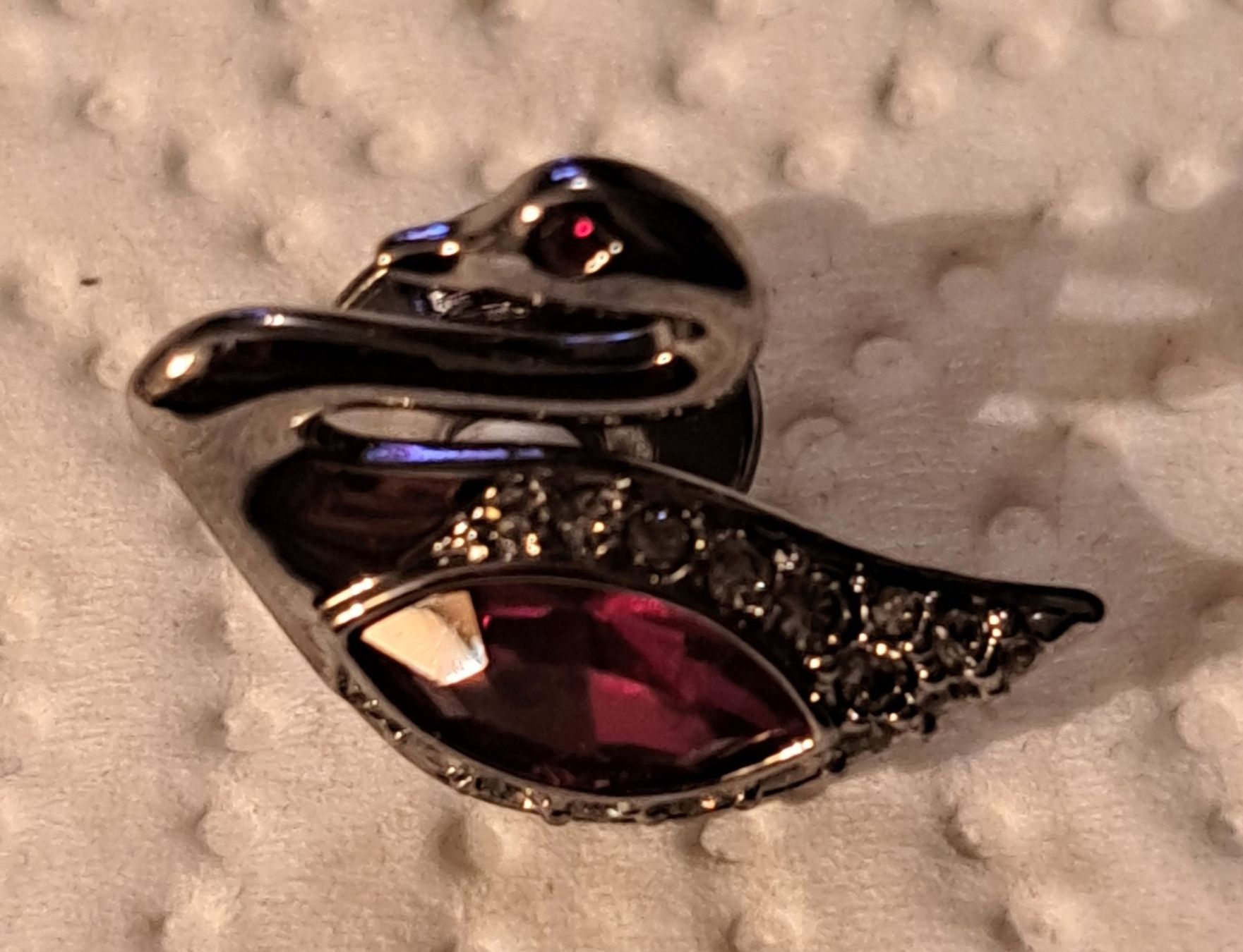 Swarovski Broschen & Nadeln: Pin's Swarovsky – Gebraucht aus Biel/Bienne von raf_2yqq