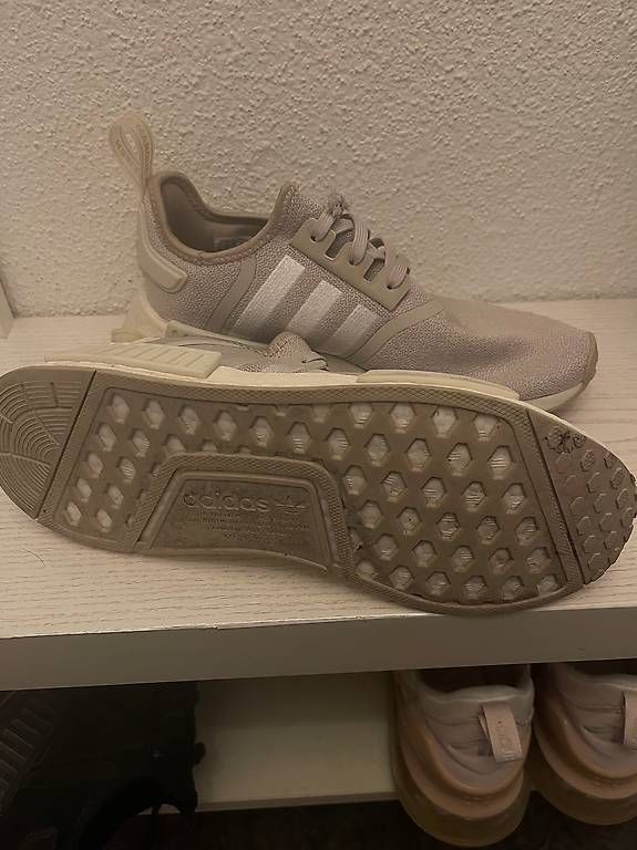 Scarpe da uomo: Adidas NMD baige – Usato da Zürich venduto da Denise1743 1