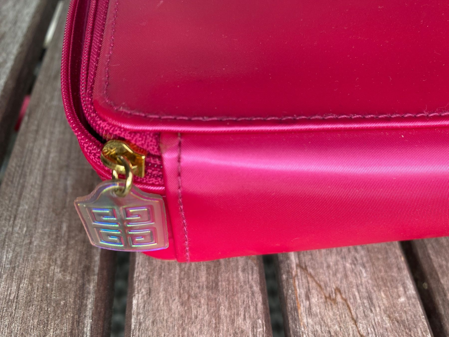 Givenchy Kosmetikkoffer: Givenchy  Kosmetik Necessaire – Neu und originalverpackt aus Kaiseraugst von RJ03 1