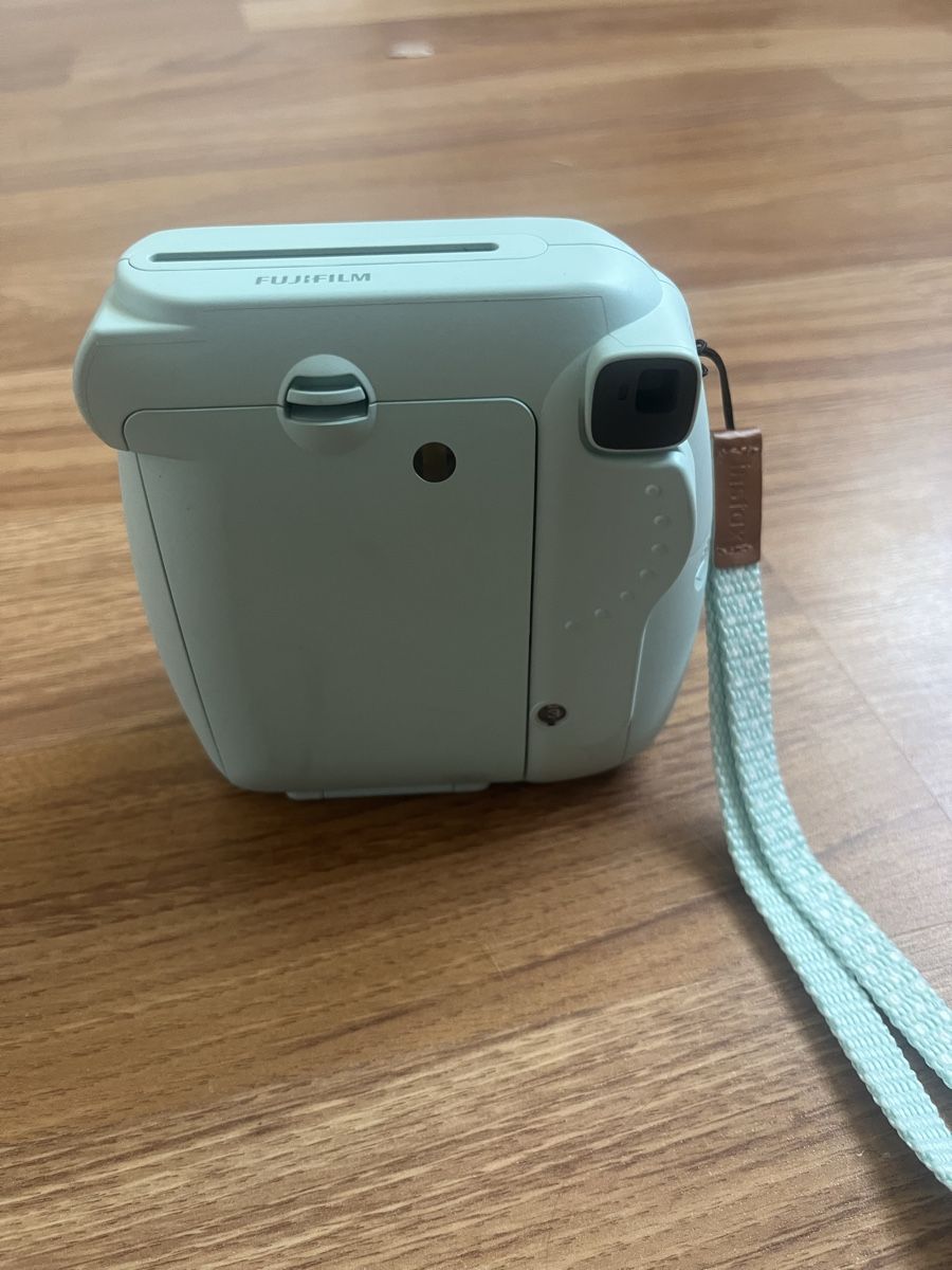 Fujifilm Fotocamera: Fujifilm Instax Mini 9 Sofortbildkamera hellblau, gebraucht – Nuovo (secondo la descrizione) da Rheineck venduto da CS992000 2