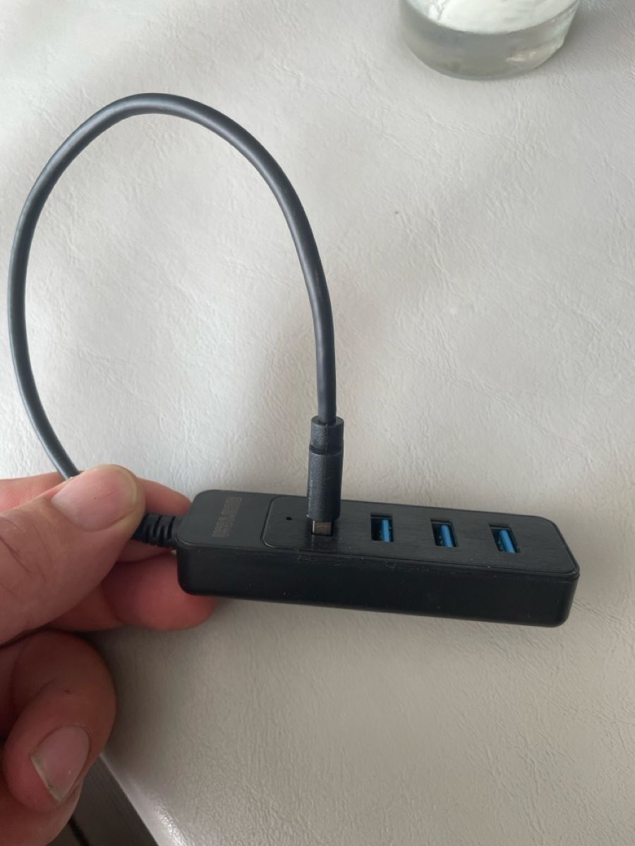 Hubs & Switches: USB Hub 4 Port schwarz  – Gebraucht aus Galgenen von Ra22