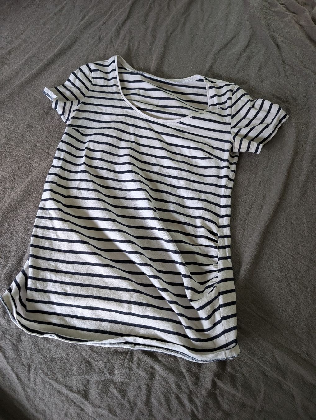 H&M T-shirt: T-Shirt H&M Mama, Gr. S – Usato da Lommiswil venduto da laroliv