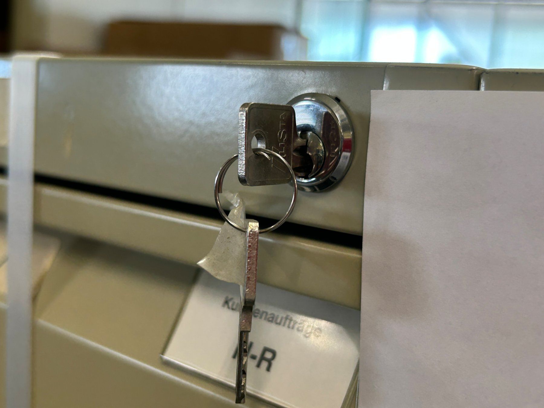 Armadi: Posten Aktenschränke – Usato da Zofingen venduto da Maschinenfabrik 2