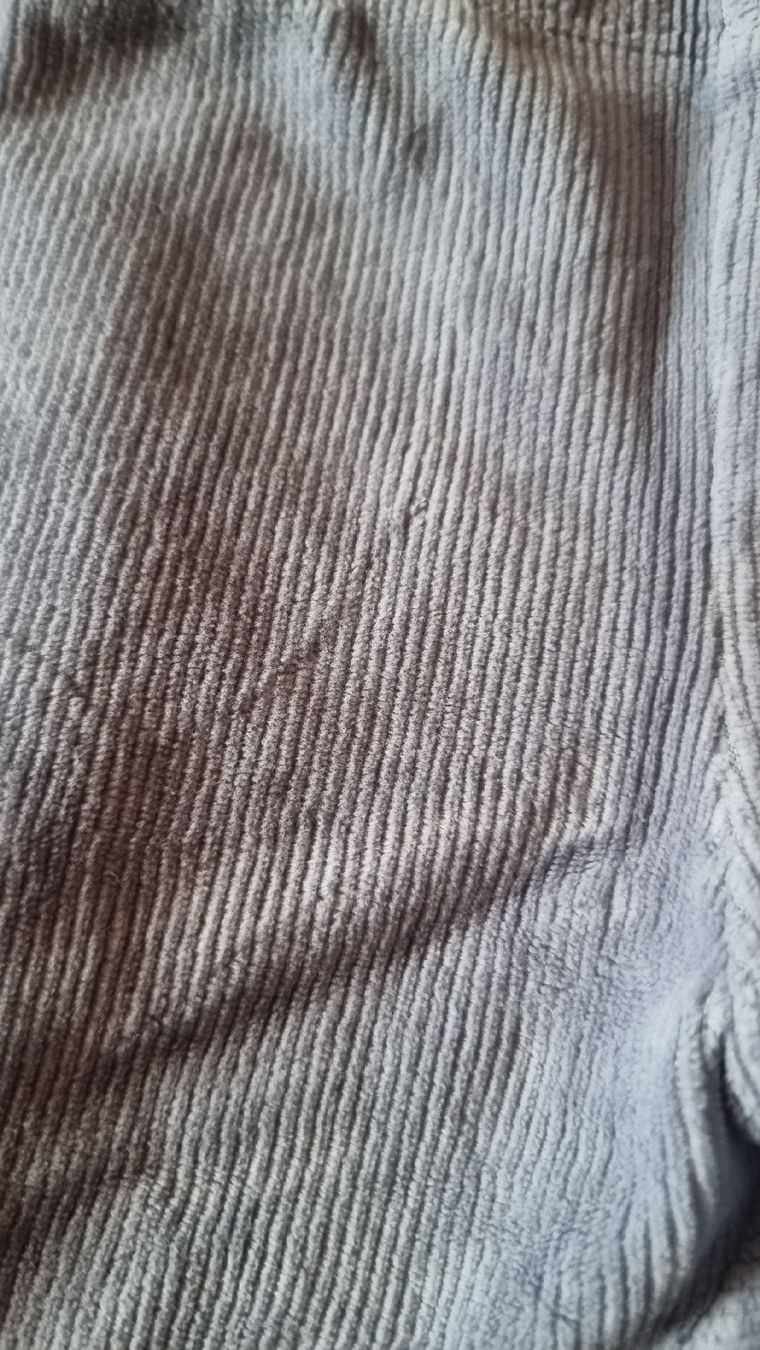 Pantalons: Pantalon côtelé doux 74 – D'occasion à Les Breuleux par Mily1991 1