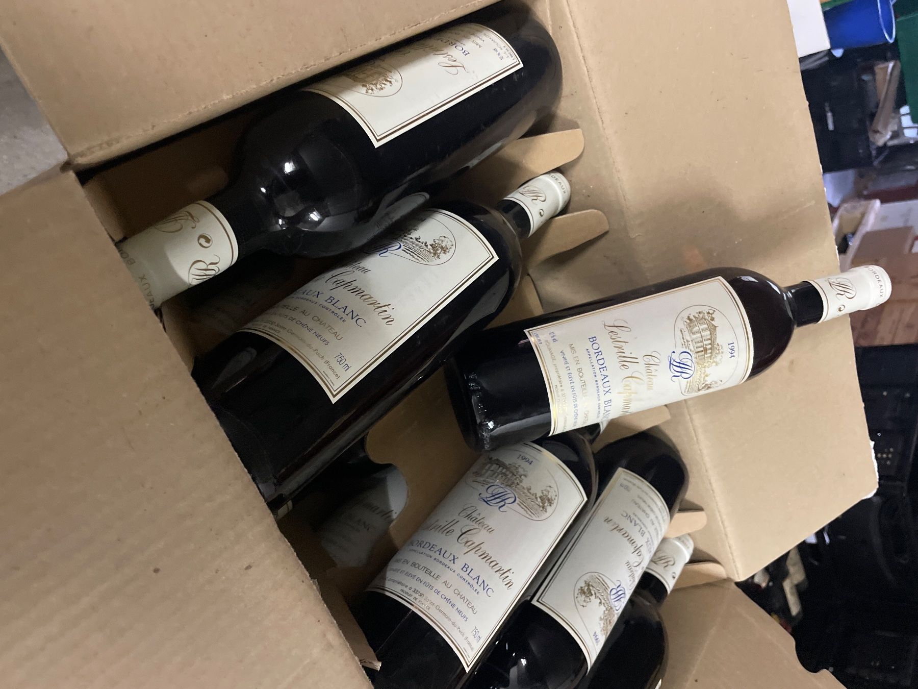 Vino: 36 Flaschen Château Lestrille Capmartin 1994 – Usato da Hölstein venduto da kolumbus1964 2