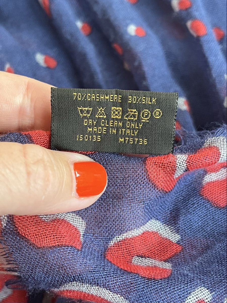Louis Vuitton Foulard & Sciarpe: LOUIS VUITTON x STEPHEN SPROUSE Schal Leo – Usato da Küsnacht ZH venduto da madrilena77 7