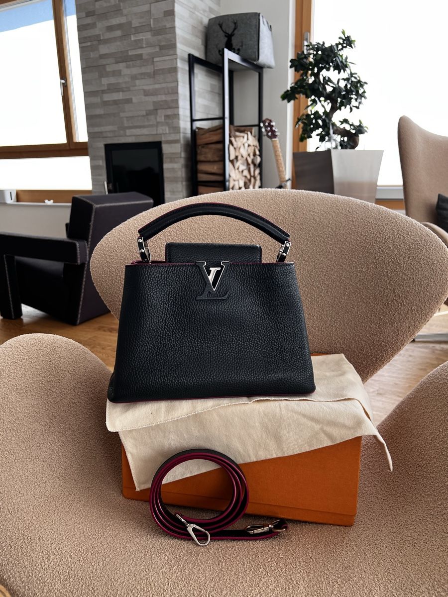 Louis Vuitton Taschen für Damen: Original Louis Vuitton Capucines BB Marine – Neu (gemäss Beschreibung) aus Baar von Axel_Fooly