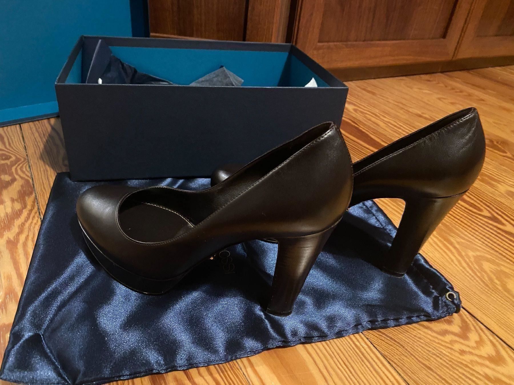 Sergio Rossi Scarpe da donna: SERGIO ROSSI Pumps Dunkelbraun – Nuovo (secondo la descrizione) da Viganello venduto da Cathy3 3