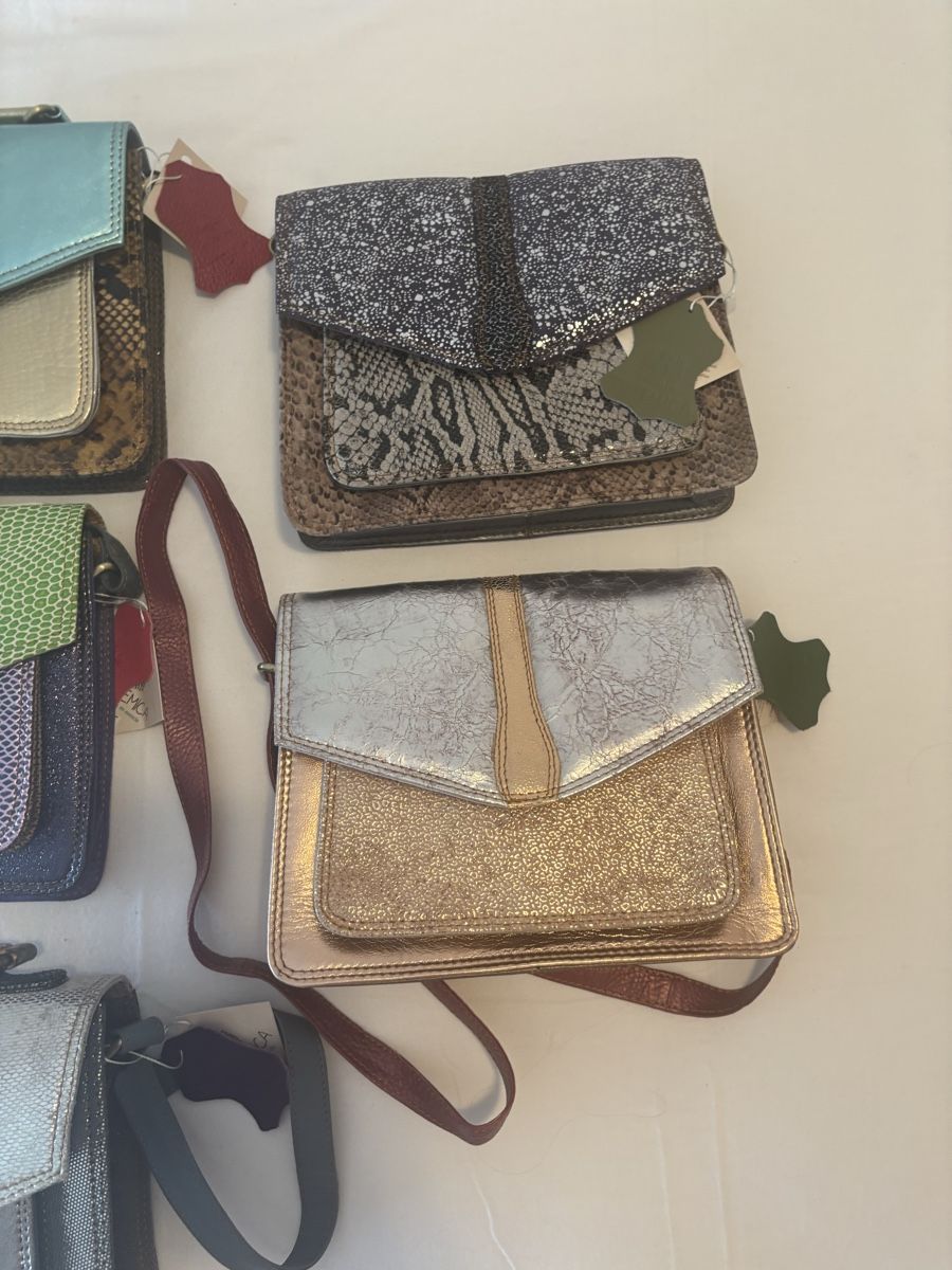 Borse & Zaini: Collection de sac en cuir 5 X – Nuovo e nell'imballaggio originale da Conthey venduto da Michel124 1