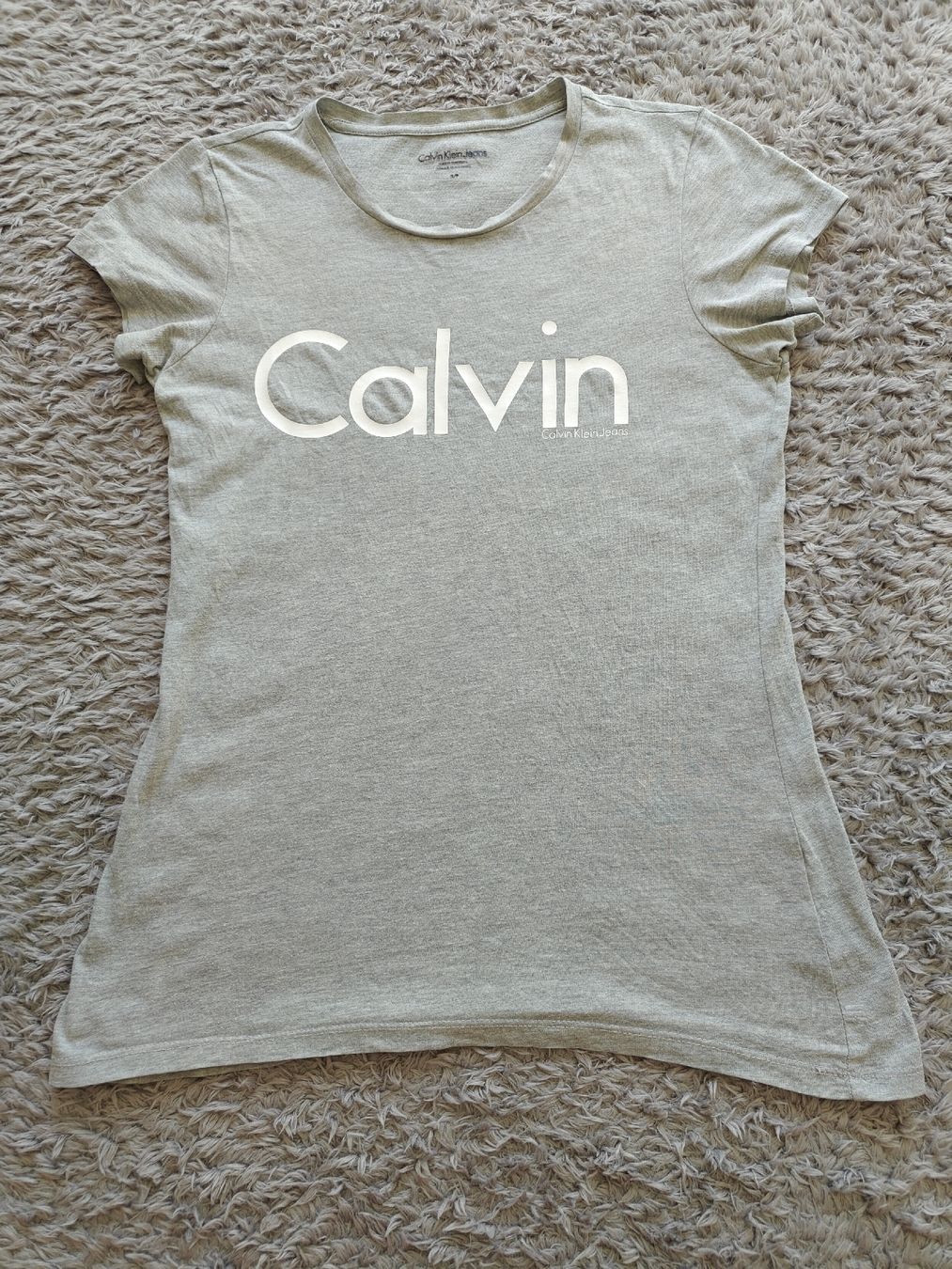 Calvin Klein T-Shirts: Calvin Klein T Shirt – Gebraucht aus Pieterlen von Saemelili