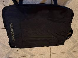 Borsa Dakine