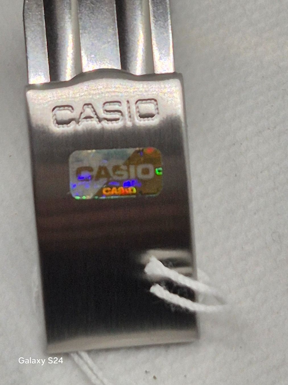 Casio Orologi: Casio A159W Digitaluhr, Neu, Silber – Nuovo e nell'imballaggio originale da Losone venduto da bal_gfp6 4