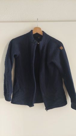 Mikk-Line wolljacke dunkelblau Grösse 146 guter Zustand