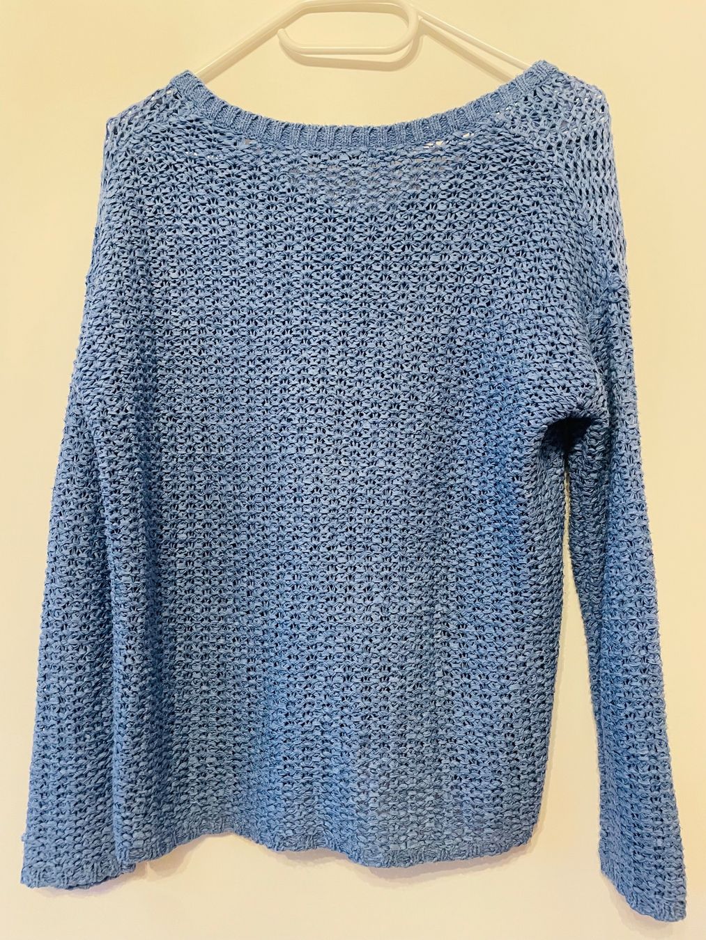 Mango Pulls & Sweat-shirts: Mango Strickpullover, hellblau, Gr. S – D'occasion à Rechthalten par Sariespicher 1