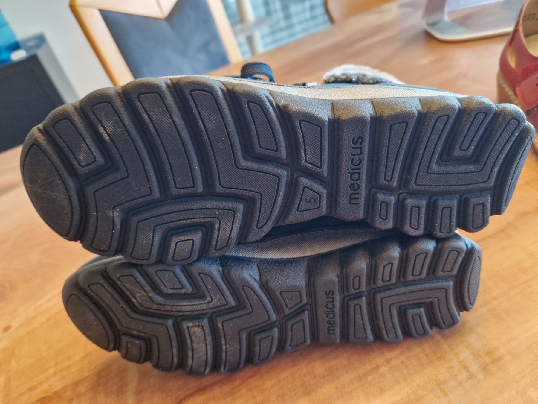Damenschuhe: Winterschuh halbhoch 38 – Gebraucht aus Giswil von movo08 2
