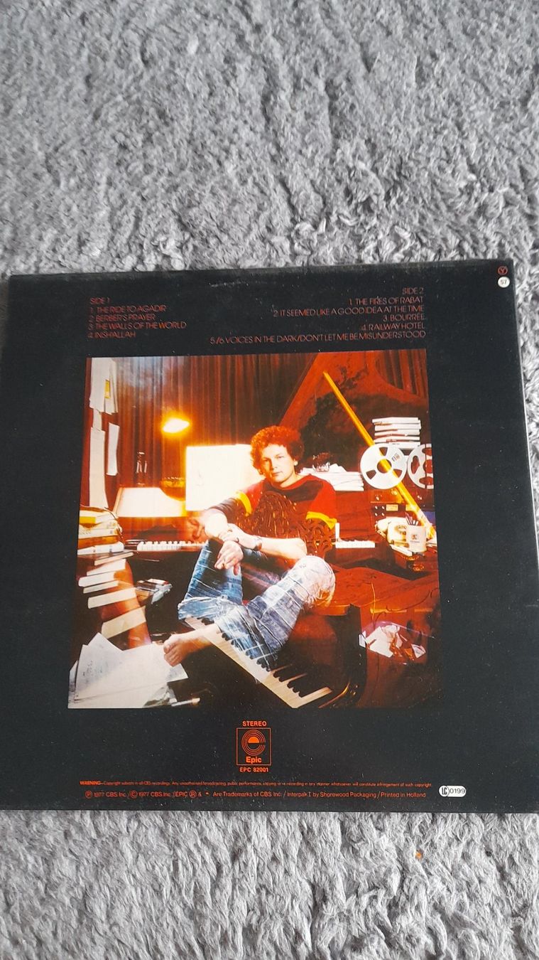 Dischi in vinile: MIKE BATT  SCHIZOPHONIA    LP    VINYL – Usato da Wetzikon ZH venduto da Ramones01 1