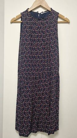 Kurzes Sommerkleid 