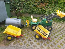 Traktor & Schaufel, 2 Anhänger, 1 Bschütfass und 1 Seilwinde